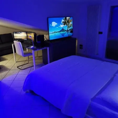 Dream - - 500m Dal Centro Citta E Centro Storico Сантарканджело-ди-Романья